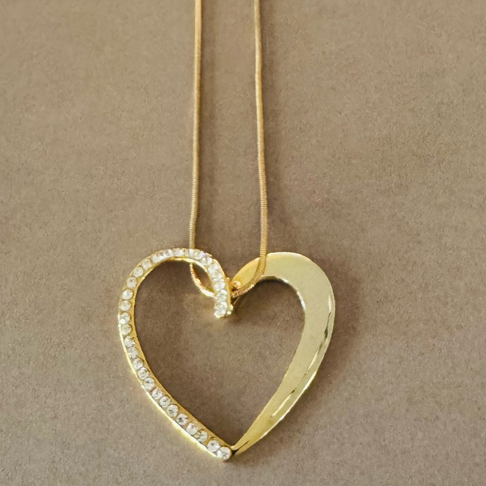 Gold Tone Heart ❤️ Pendant Necklace